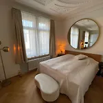 Apartment Exclusive Next To Main Station *