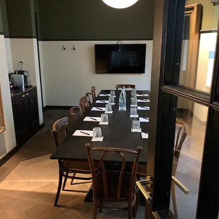 Exclusive One And Deluxe Twin Double Next To Main Station