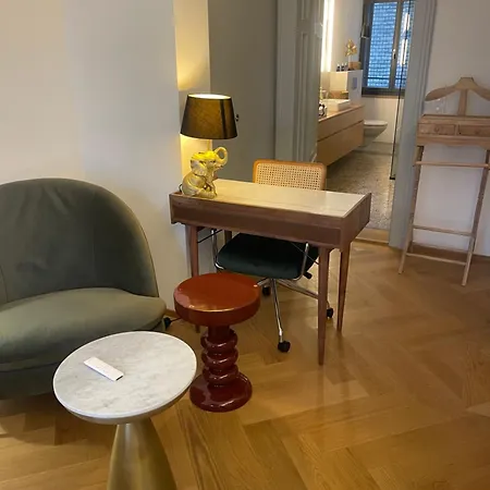 Exclusive Next To Main Station Διαμέρισμα *