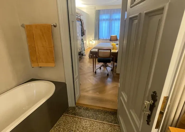 Exclusive Next To Main Station Daire *