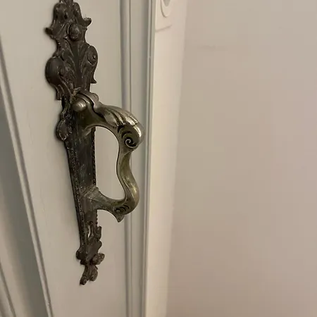 公寓 Exclusive Next To Main Station *