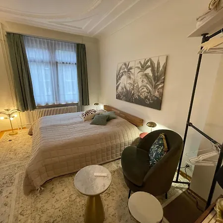 アパート Exclusive Next To Main Station