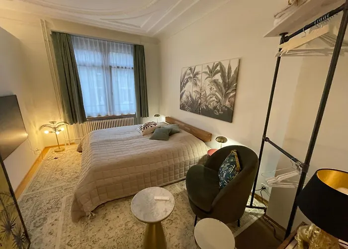 דירה Exclusive Next To Main Station